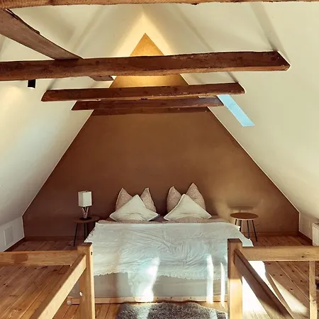別荘 Wellness-auszeit Im Duemmer-weserland In Aussergewoehnlichem Inklusive Privates Saunahaus Eydelstedt