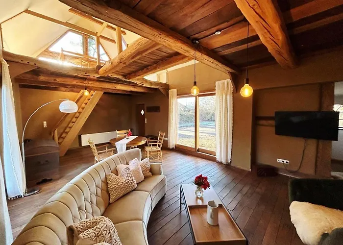 Gaestehaus Auf Idyllischem Fachwerkhof Im Duemmer-weserland, Sauna Optional Holiday home Eydelstedt
