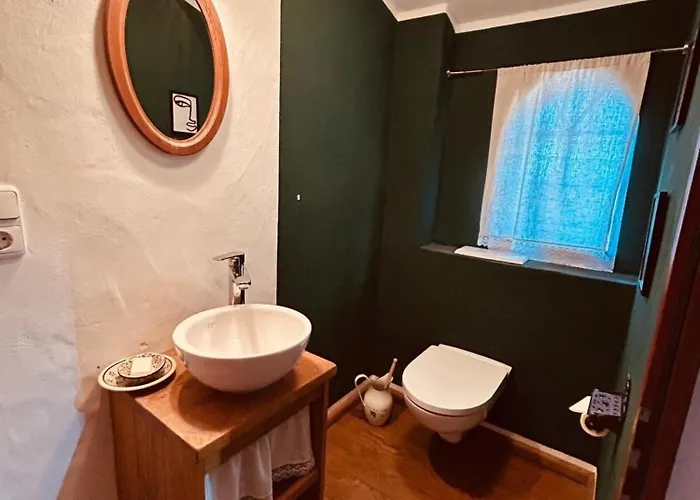 Holiday home Gaestehaus Auf Idyllischem Fachwerkhof Im Duemmer-weserland, Sauna Optional *
